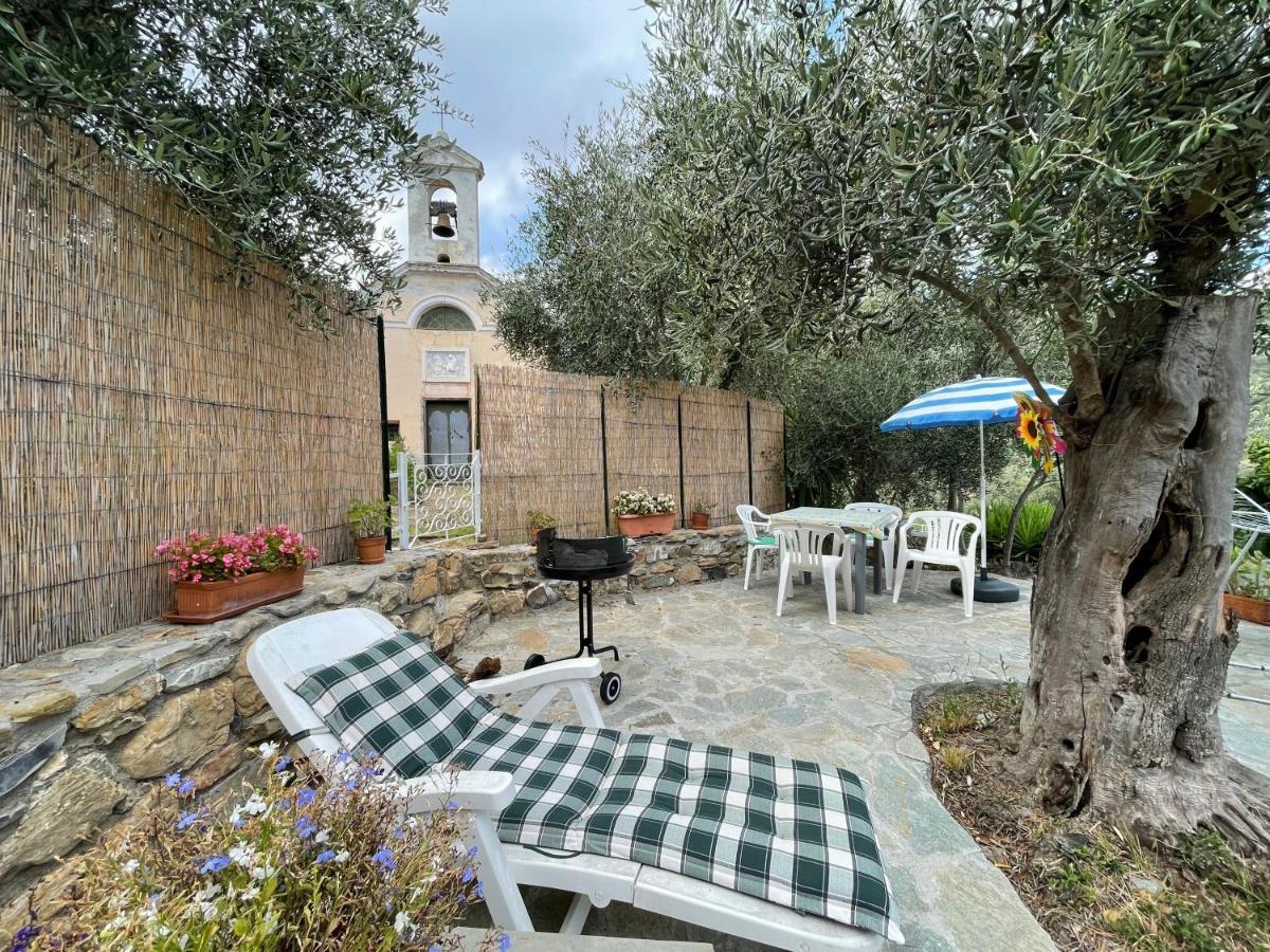 Ferienwohnung Piccola Navetta Diano San Pietro Exterior foto